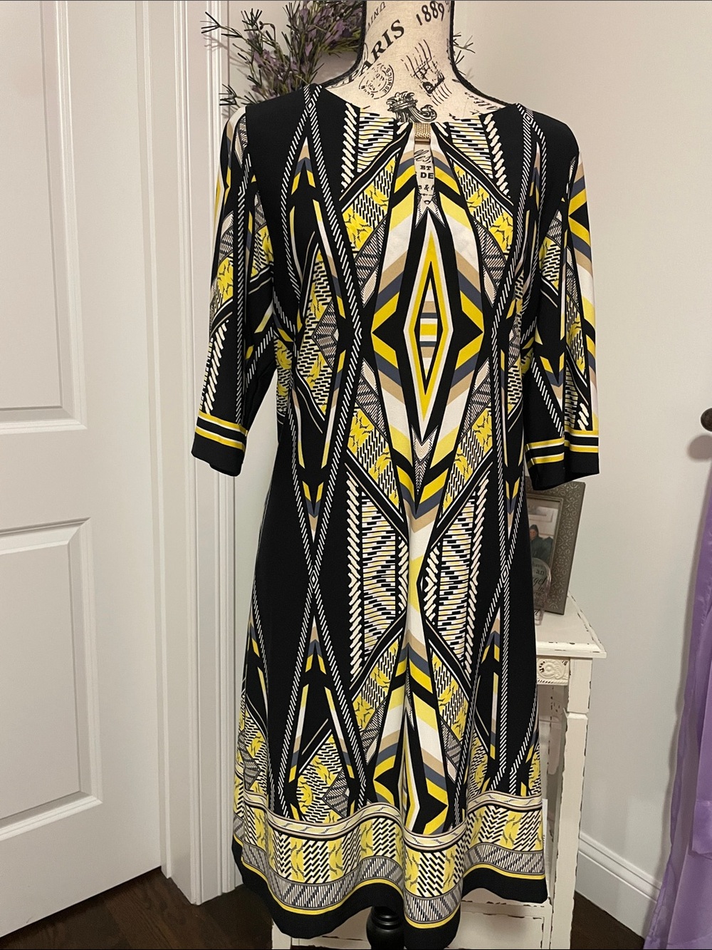 Black & Yellow Geometric Shift Dress